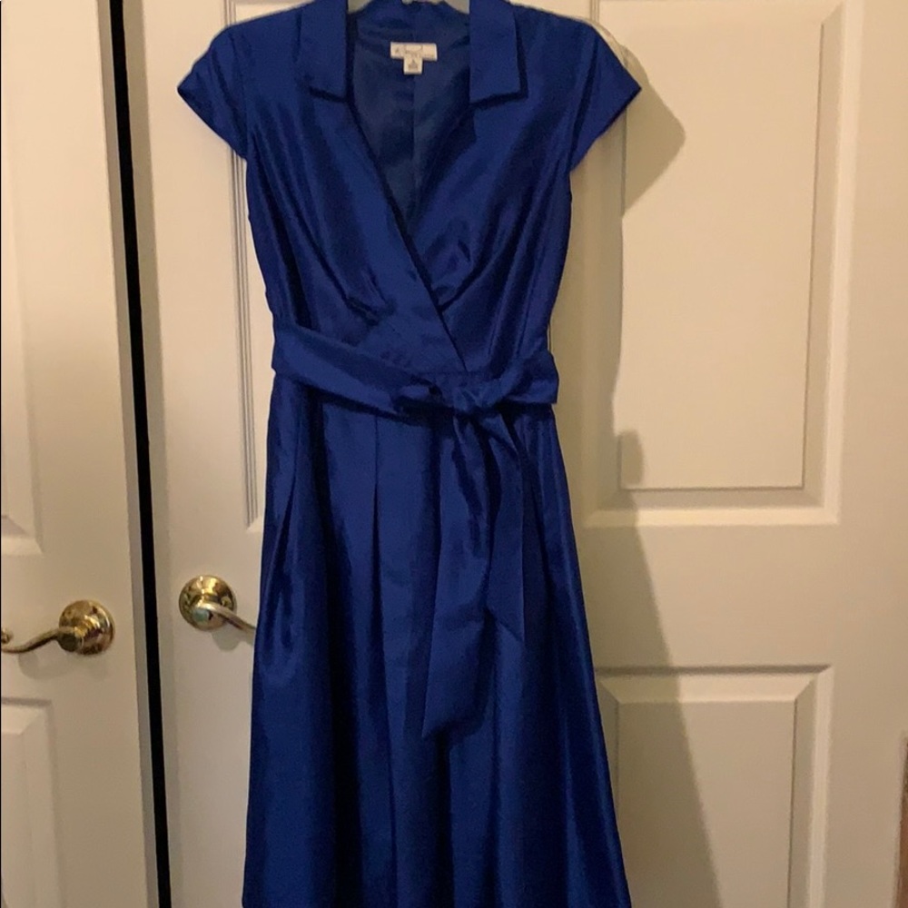 Kim Rogers, Fit & flare, belted, sz 6 dress